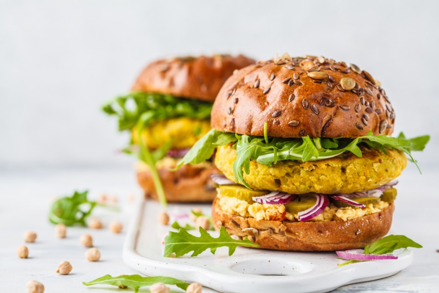 Les 5 meilleures recettes de burgers végétariens pour se régaler sans viande