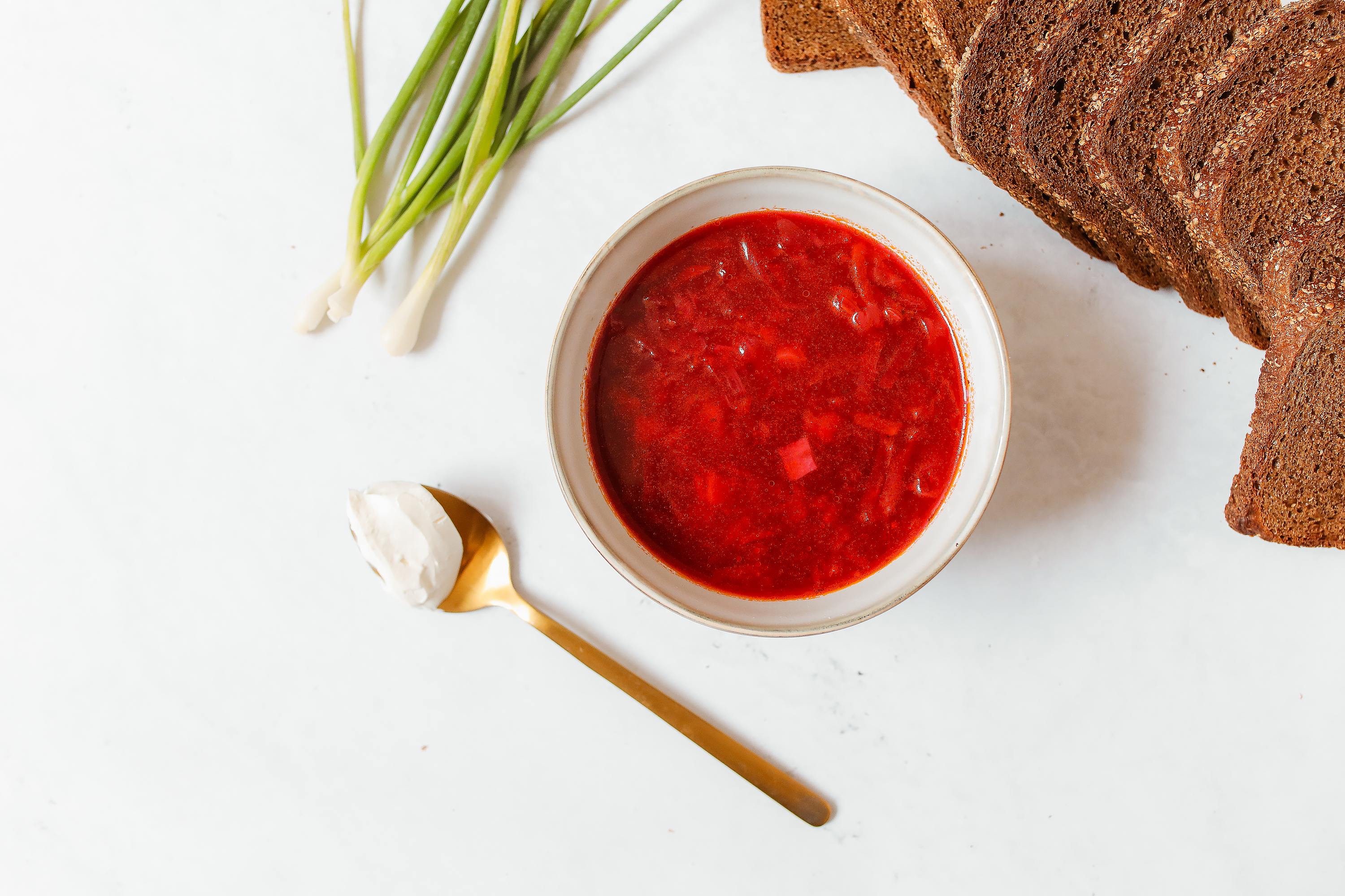 Recette soupe à la betterave rouge : comment obtenir un velouté onctueux ?